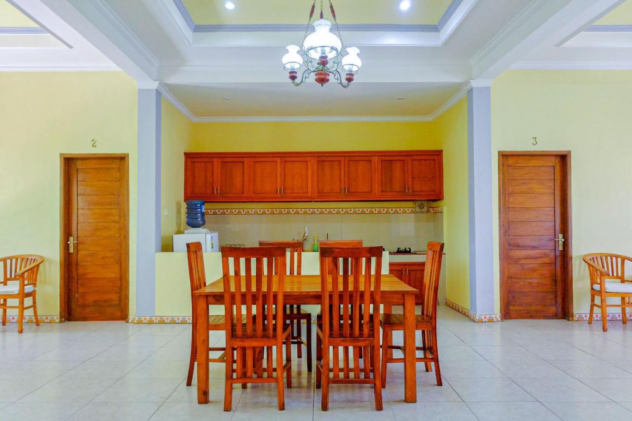 Adi Homestay Canggu  Exterior photo